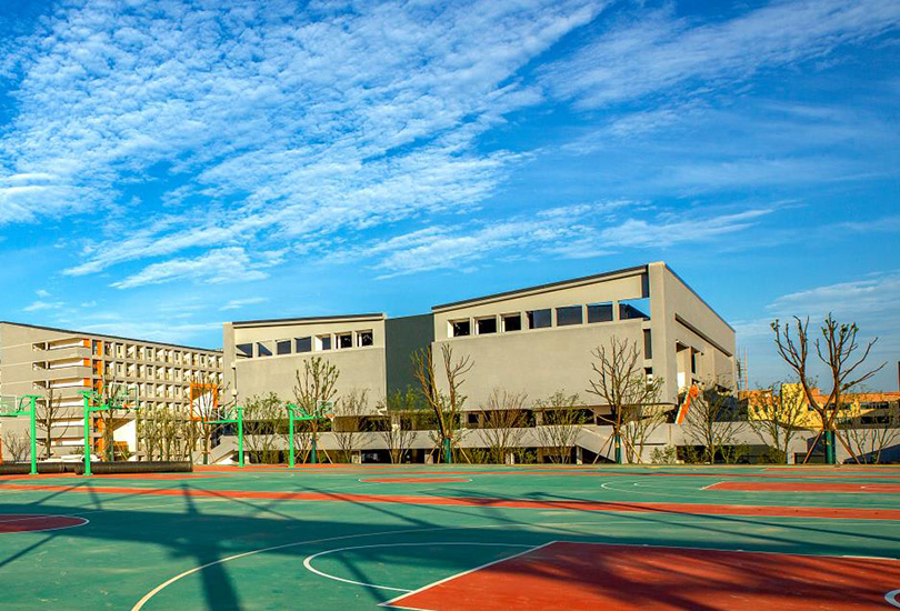  长沙市恒定高级中学